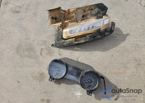 2018 Ford Mustang z USA, uszkodzony, nr VIN 1FA6P8TH4J5115703